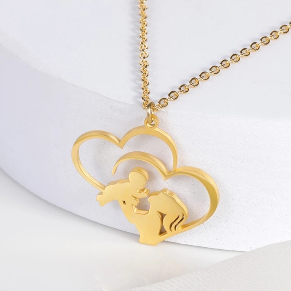Beautiful stainless steel necklace